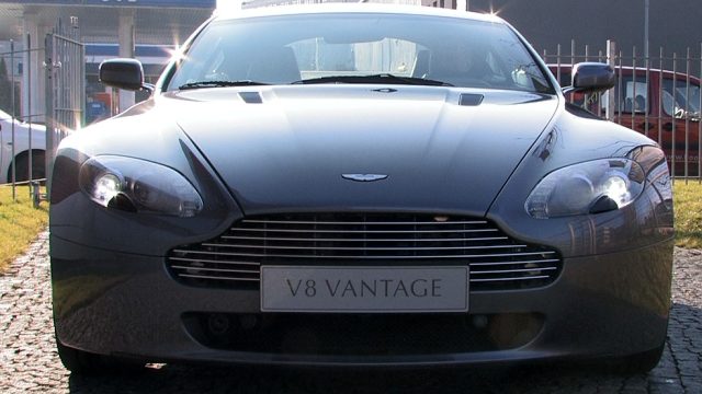 Aston Martin V8 Vantage